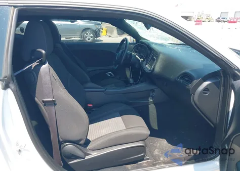 2023 Dodge Challenger Sxt from USA, damaged, VIN 2C3CDZAG6PH682166